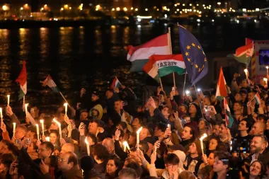 Hungary reencuentra a Europa: el derrumbe de la era Orbán y el ascenso de Péter Magyar