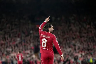 Entre polémicas y remontadas: un análisis del pulso europeo y doméstico del fútbol en plena temporada