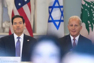 ¿Pueden las conversaciones directas entre Líbano e Israel cambiar el tablero regional?