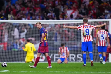 Tempestades en el fútbol: de la polémica de Raphinha a las aspiraciones mundialistas de Mbappé y la ruta europea de los grandes