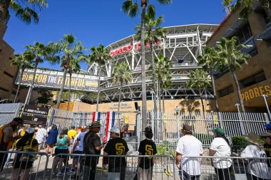 El posible traspaso de los Padres de San Diego: qué significa para el equipo, la ciudad y el negocio del béisbol