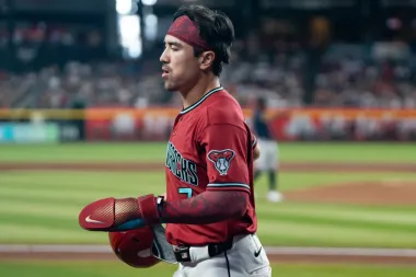 Extra innings, lesiones y drama: un domingo de emociones en la MLB