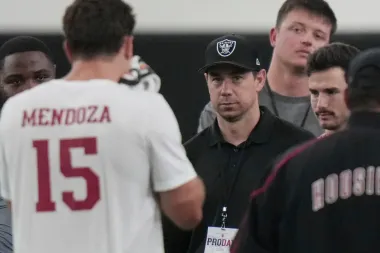 Análisis NFL: Mendoza, Mahomes y la maquinaria de contratos que redefine la temporada