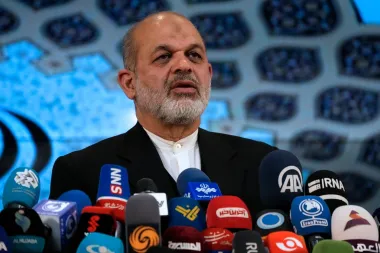 Tras el atentado que eliminó a Khamenei: ¿quién manda en Irán y cómo afectará las negociaciones con EE. UU.?