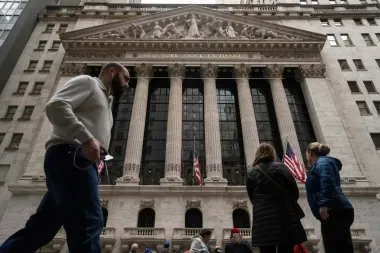 Por qué la bolsa estadounidense marca récords pese al alza del petróleo y la incertidumbre geopolítica