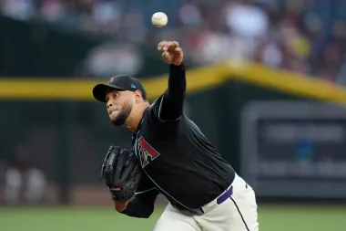 Análisis: Una noche eléctrica en la MLB — Vargas brilla, Murakami empata récord y Rockies vuelven a rugir