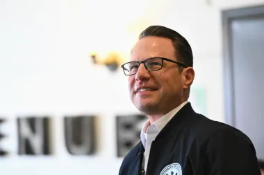Josh Shapiro y la apuesta de Pennsylvania: ¿puede un gobernador moldear el futuro del partido?