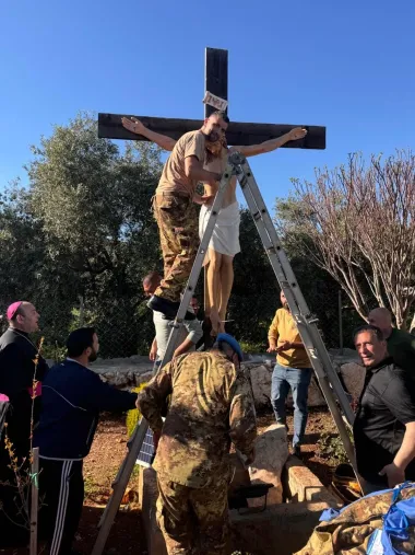 Cuando una cruz rota sacude a un pueblo: el caso de Debel y las cicatrices de la guerra en el sur del Líbano