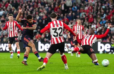 Noche de definiciones: tres derrotas contundentes y la lucha por la permanencia en el fútbol europeo