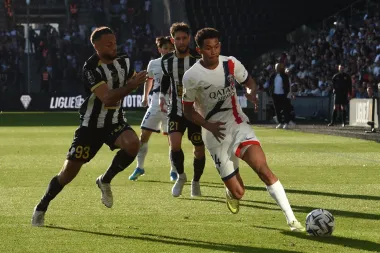 Noche de definiciones: PSG afianza su pulso en Francia, Lyon, Al-Ahli y Atlanta marcan capítulos claves