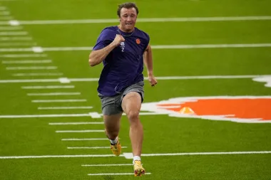<strong>De la espera al escenario: Jermod McCoy, el draft y la encrucijada de las segundas oportunidades</strong>