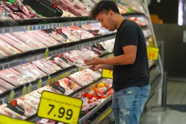 Entre la gasolina y la inteligencia artificial: cómo la guerra en Irán y el boom de la IA están redibujando la economía estadounidense