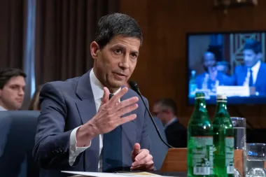 La Fed bajo presión: qué significa la llegada de Kevin Warsh y la permanencia de Jerome Powell