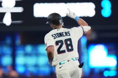 Noche de bates y sobresaltos: remontadas, migranas y bambinazos que marcaron la jornada en la MLB