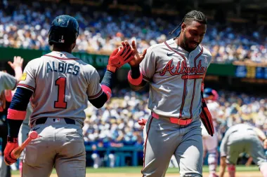 Dominios opuestos en la lomita: Elder y la ofensiva de Atlanta frente al regreso de Rodón y las dudas de los Yankees