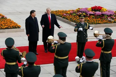 Protocolo y espectáculo: cómo Beijing prepara la recepción presidencial para un viaje distinto al de 2017