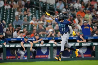 Marineros arrollan a Astros: grand slam de Dominic Canzone y noche estelar de Randy Arozarena
