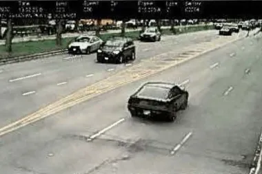 ¿Quién conducía el KITT que recibió una multa en Nueva York? El misterio del Trans Am negro que nunca salió del museo