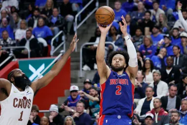 <h1>Una remontada que enmaraña el sueño de Detroit: Cavaliers vencen a los Pistons 117-113 en tiempo extra</h1>