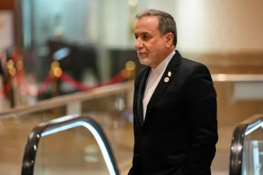 Diplomacia en la cuerda floja: Irán, Estados Unidos y el papel creciente de China en la negociación del Estrecho de Hormuz
