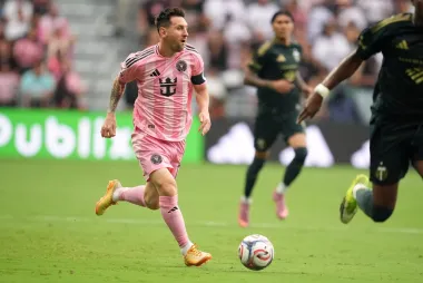 Messi brilla en la inauguración triunfal de Inter Miami en el nuevo estadio y eco de la jornada en la NWSL