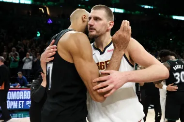 Cavaliers en llamas y la polémica de los votos: cómo Cleveland avanzó y la votación MVP sacude la NBA