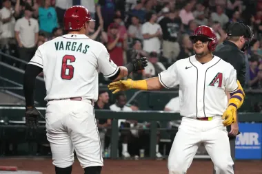 Explosión ofensiva y dramas en Coors Field: cómo Arizona arrasó y Colorado sorprendió en una noche intensa de MLB