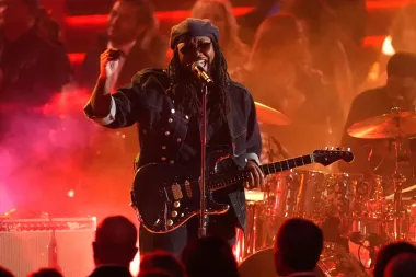 Leon Thomas: De los escenarios de Broadway a redefinir el R&B contemporáneo