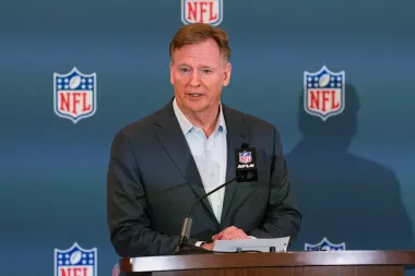 Rooney Rule, citatorio en Florida y la dinámica interna de la NFL: un análisis profundo