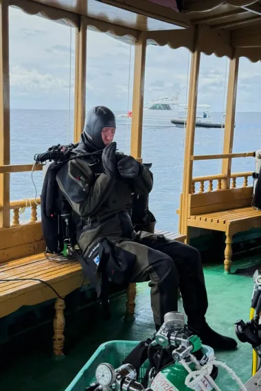 Tragedia en una cueva submarina de Maldivas: lecciones sobre el riesgo, la regulación y la salvaguarda de quienes exploran lo desconocido
