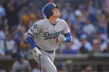 Noche de sobresaltos y dominio: Grisham se retira por molestias y Ohtani mantiene su magia bidireccional
