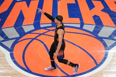 Josh Hart: del bache de triples a la risa nerviosa — el alma combativa de los Knicks en las finales del Este