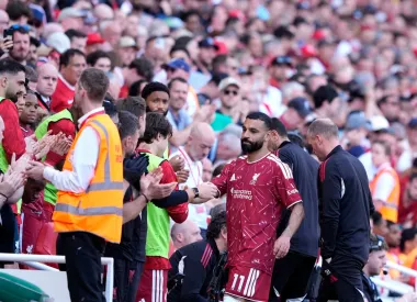 Adiós a una era en la Premier: las despedidas emocionales de Mohamed Salah y Pep Guardiola