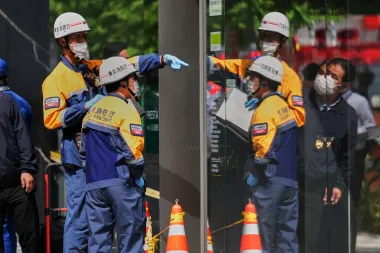 Alarma en Ginza: ataque con aerosol y la fragilidad de la seguridad urbana