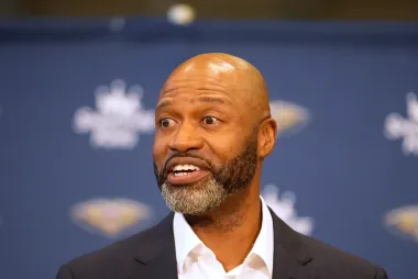 Jamahl Mosley, los Knicks y la dinámica cambiante de la NBA: liderazgo, expectativas y la pasión de las aficiones