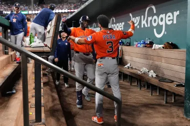Noche de estallidos y señales: Alvarez, Pederson, deGrom y Ohtani en el pulso del béisbol moderno