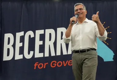 Elecciones en California y el despertar político de la comunidad AAPI: entre la indecisión demócrata y la movilización comunitaria