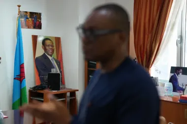Un hotel convertido en cárcel: el destino de solicitantes de asilo deportados a Guinea Ecuatorial