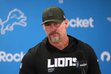 Tensiones y movimientos en la NFL: cuando la política choca con el vestuario y las piezas se reacomodan en la línea ofensiva