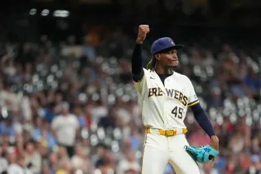 Rays y Brewers: entre recuperaciones físicas y controversias en el montículo