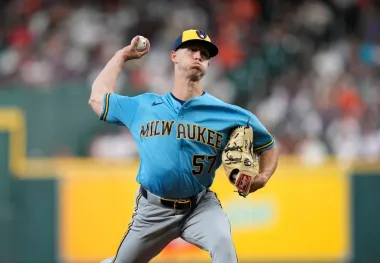 Turang decanta la victoria en extrainning: análisis del triunfo 5-4 de los Brewers sobre los Astros