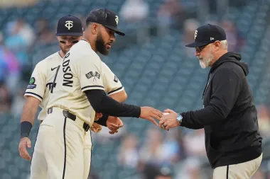 Crisis y decisiones en la MLB: Twins designan a Simeon Woods-Richardson y los White Sox sufren la baja de Munetaka Murakami