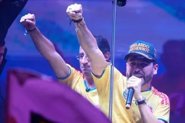 Colombia en la encrucijada: elecciones, paz y el retorno de la violencia