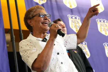 California en la encrucijada: cómo la incertidumbre primaria puede redefinir la política estatal y el futuro de Los Ángeles