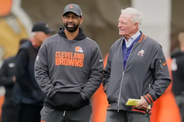 El adiós de Myles Garrett: análisis del mayor movimiento de los Browns y su impacto en la reconstrucción