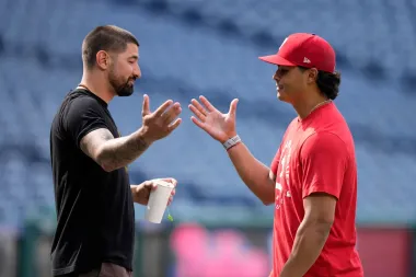 Entre cambios y reencuentros: Castellanos, Naylor y las dinámicas que moldean la temporada de la MLB