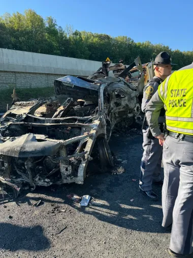 Cuando una tragedia revela grietas: el choque de autobús en Virginia y la seguridad pendiente en el transporte comercial