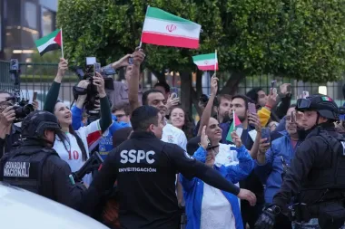 <h1>Cuando el fútbol mundial choca con las políticas migratorias: derechos humanos, exclusiones y la promesa incumplida de la Copa</h1>